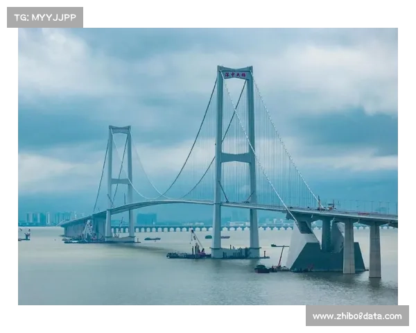 南沙深中通道成球迷新打卡地 伶仃洋畔助威成广州新地标 南沙深中通道成球迷新打卡地 伶仃洋畔助威成广州新地标