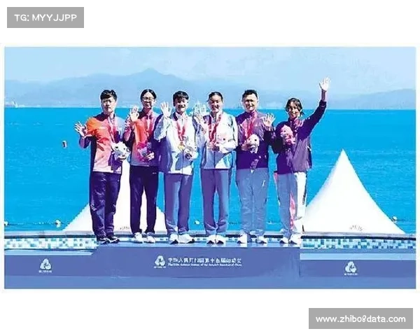 广西选手尹芳芳的教练张子山:马拉松游泳训练方法创新 广西选手尹芳芳的教练张子山:马拉松游泳训练方法创新